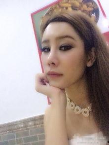 国产流出视频嫩模,嫩模的青春诱惑  第1张