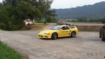 国产美女赛车视频,国产美女赛车手的激情赛道之旅