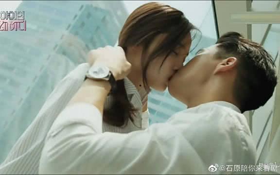 国产刺激吻戏大全视频,浪漫瞬间，心动瞬间